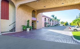 Rodeway Inn & Suites Colton